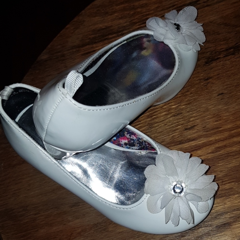 Girls heels